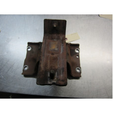 06B005 Left Motor Mount For 09-12 FORD E-350 SUPER DUTY  6.8